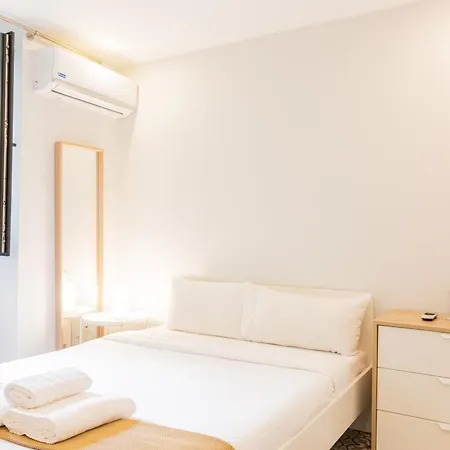 Lapa Charm With Patio * Lisbona