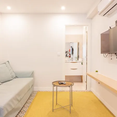 Apartment Lapa Charm With Patio Lisbon
