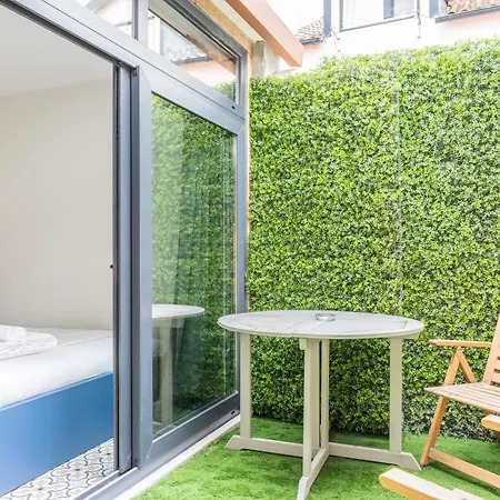 Апартаменты Lapa Charm With Patio *